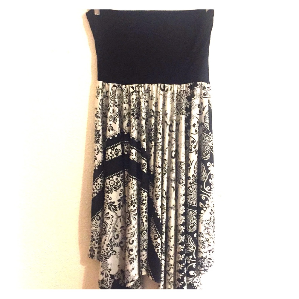 A nice black and white dress